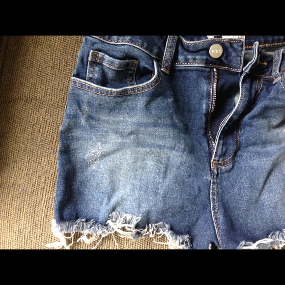 Victoria’s Secret VS Pink Short Jeans Bottom Sz 6 - Picture 2 of 7